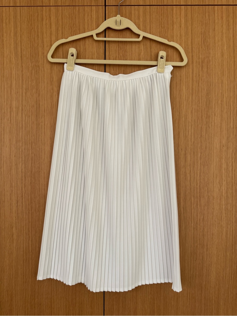 Vintage White Pleated Midi Skirt